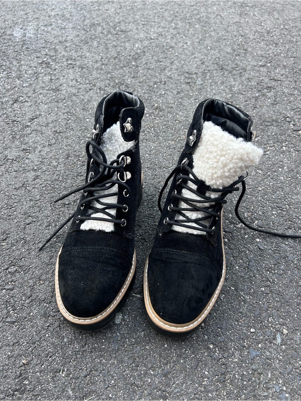 Time and Tru Black Suede Lace-Up Sherpa-Trim Boots